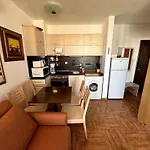 Апартамент Royal Bay