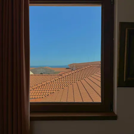 Royal Bay Apartment