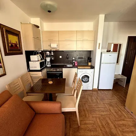 Apartment Royal Bay