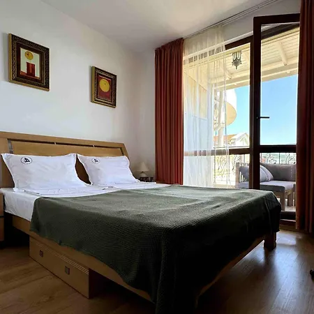 公寓 Royal Bay 圣弗拉斯