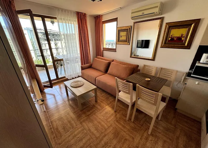 Royal Bay Апартамент