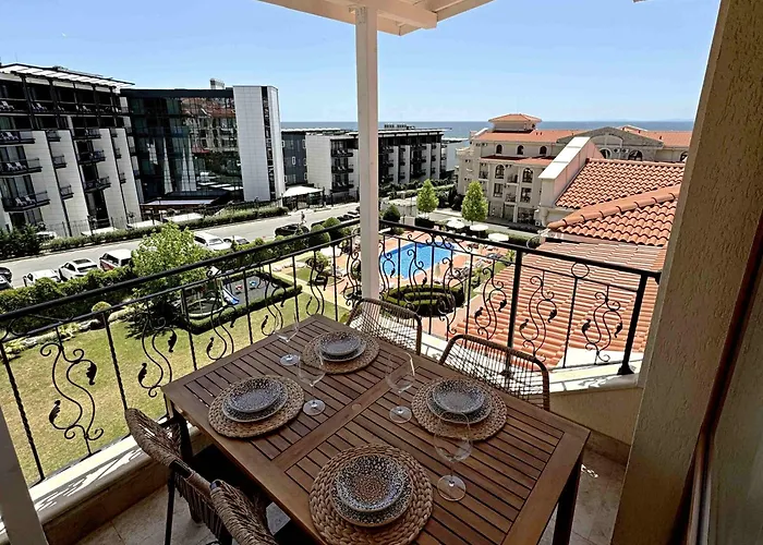 Royal Bay Апартамент Свети Влас