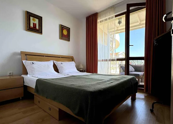 Апартамент Royal Bay Свети Влас